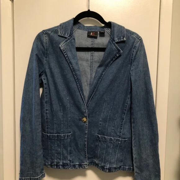 ATLAST CLASSICS Denim Jacket - Picture 5 of 5